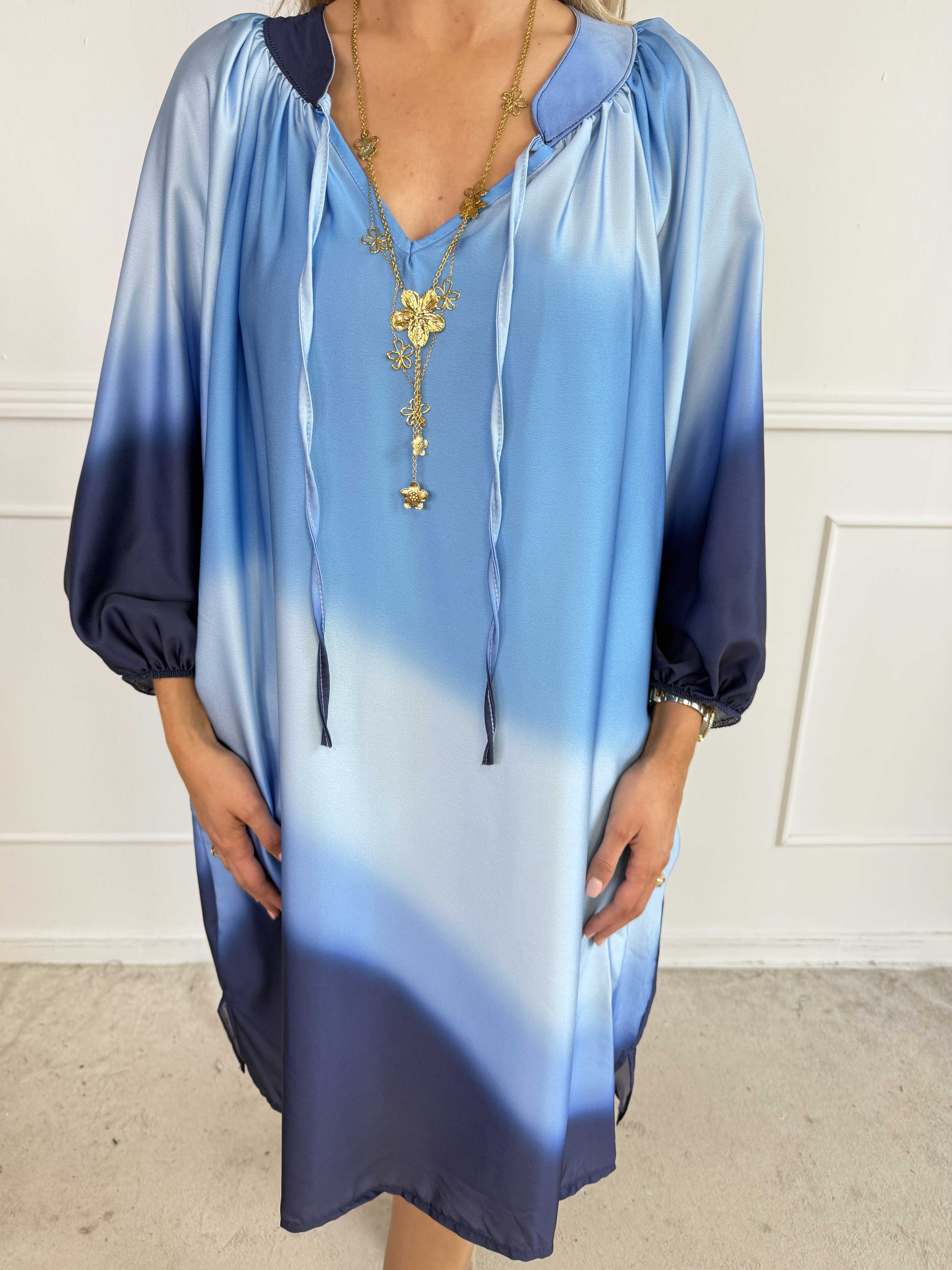 Amidala Batik - Elegant tunikakjole i batikmønster med lommer